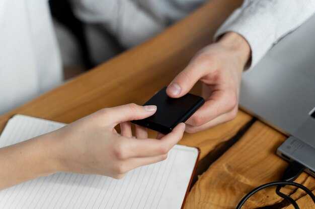 Использование iCloud для доступа к контактам