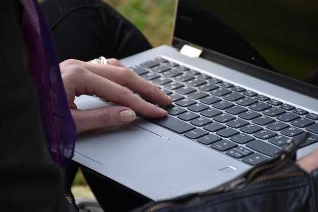 Как посмотреть название ноутбука Windows 10